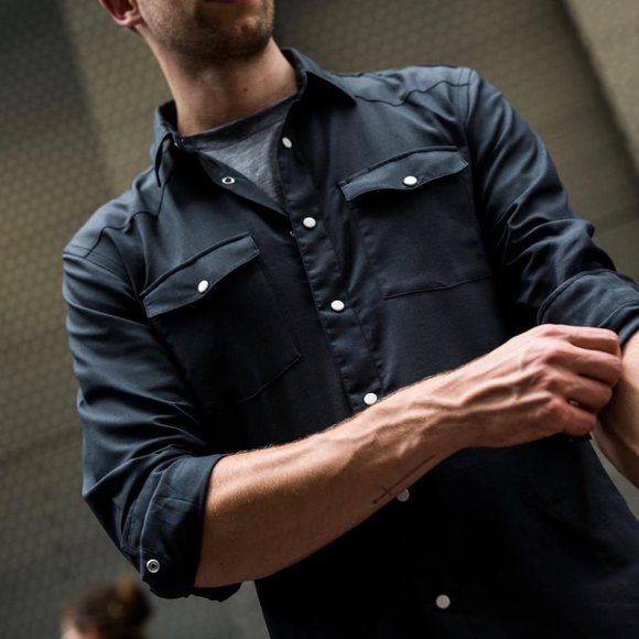 Western Rise Other - Western Rise NWT Airlight Western Performance Shir